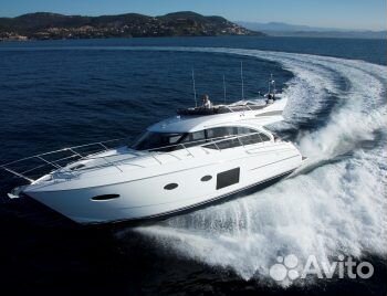 Моторная яхта Princess 52