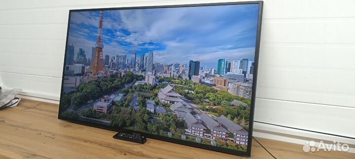 Жк-телевизор Samsung ue50ru7200 (SMART tv, wi-fi)