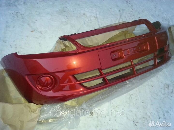 Бампер передний в цвет LADA granta