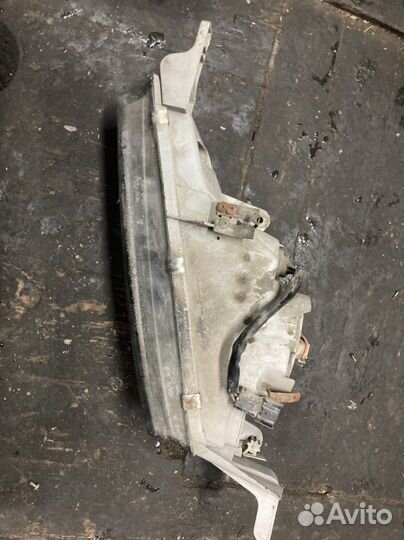 Daewoo nexia фара правая