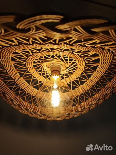 Абажур плетеный новый