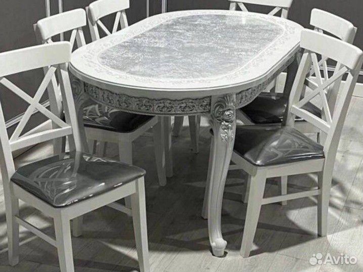 Столы и стулья