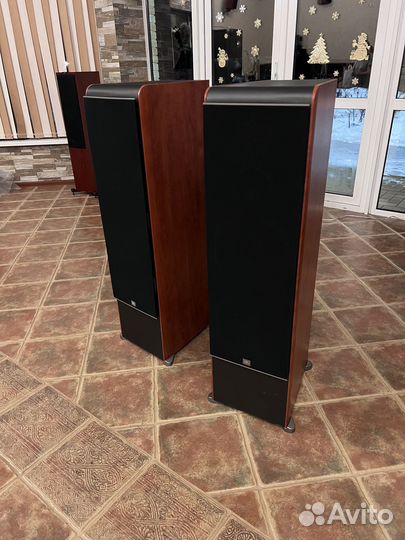 Акустические колонки JBL ES100