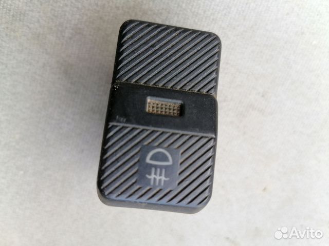 Кнопка противотуманки для VW Passat (B3) 1988-1993