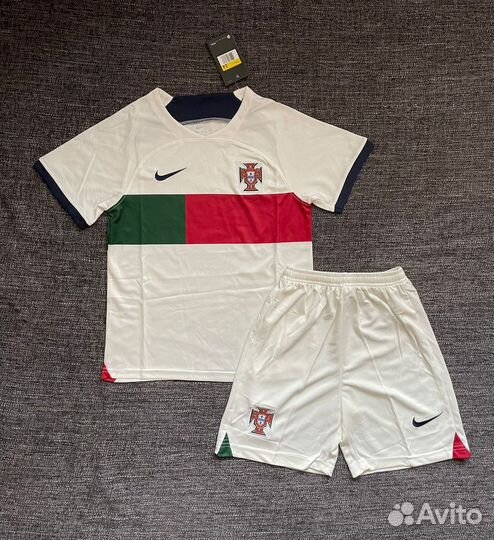 Детская футбольная форма роналду