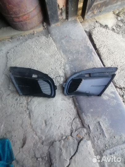 Заглушки бампера противотуманок лада гранта