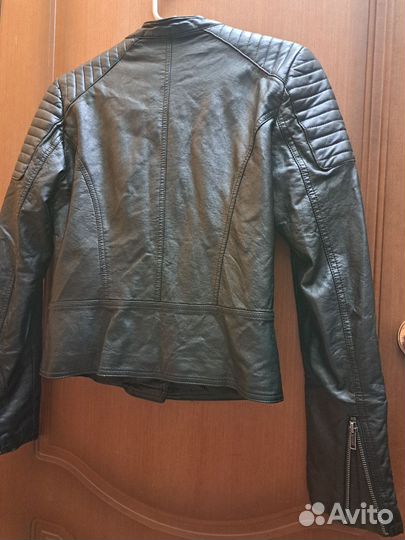 Куртки женские