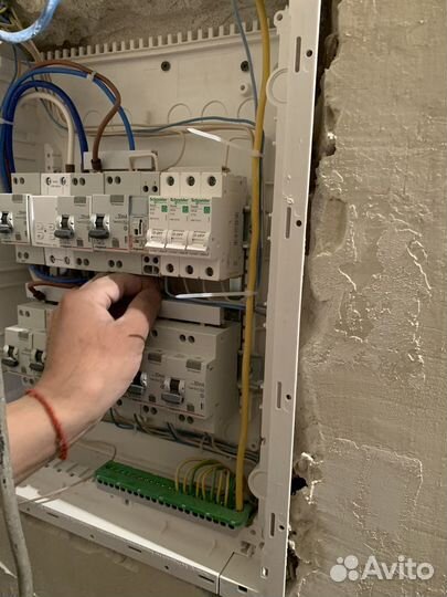 Услуги электрика электромонтажные работы