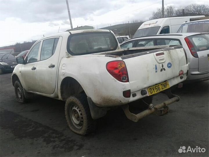 Разбор на запчасти Mitsubishi L200