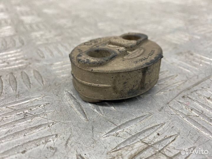 Б/У подушка глушителя (крепления, кронштейн