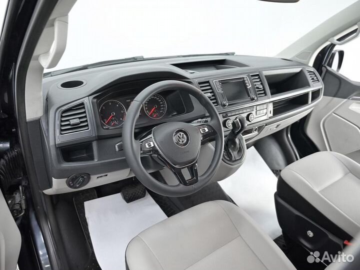 Volkswagen Caravelle 2.0 AMT, 2016, 96 000 км