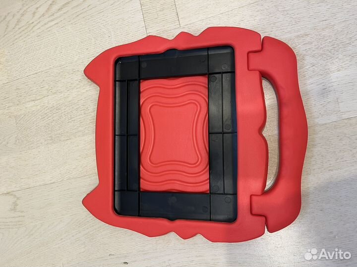 Противоударный чехол на iPad 3