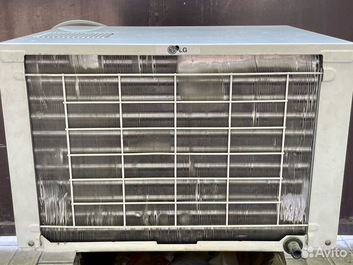 Оконный кондиционер LG