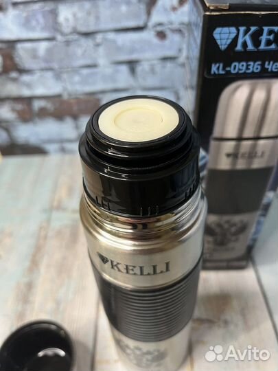 Термос с кнопочной пробкой 0.5л Россия