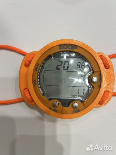 Компьютер для дайвинга suunto zoop