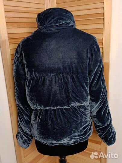 Велюровая куртка женская QED LDN размер 38