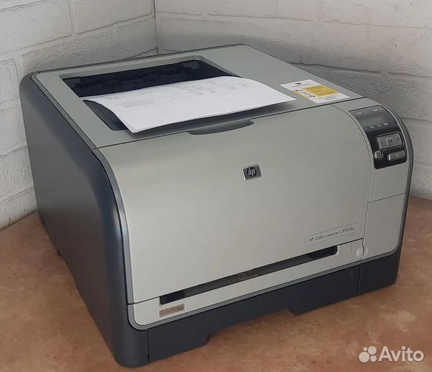 Принтер лазерный HP Color LaserJet CP1515n цвет A4