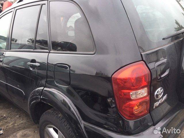 Разбор на запчасти Toyota RAV 4 2000-2005