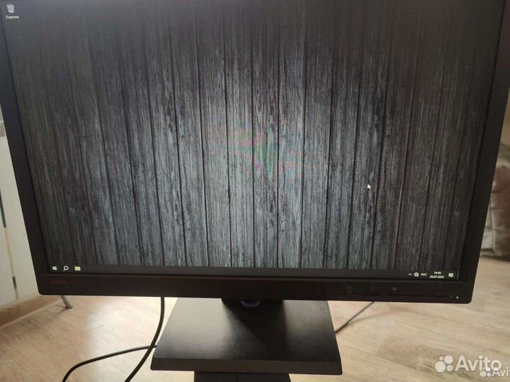 Монитор Lenovo 24