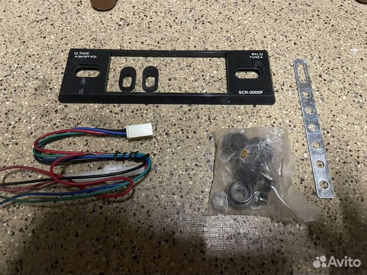 Кассетная автомагнитола Supra из 90х