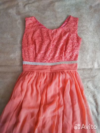 Платье вечернее