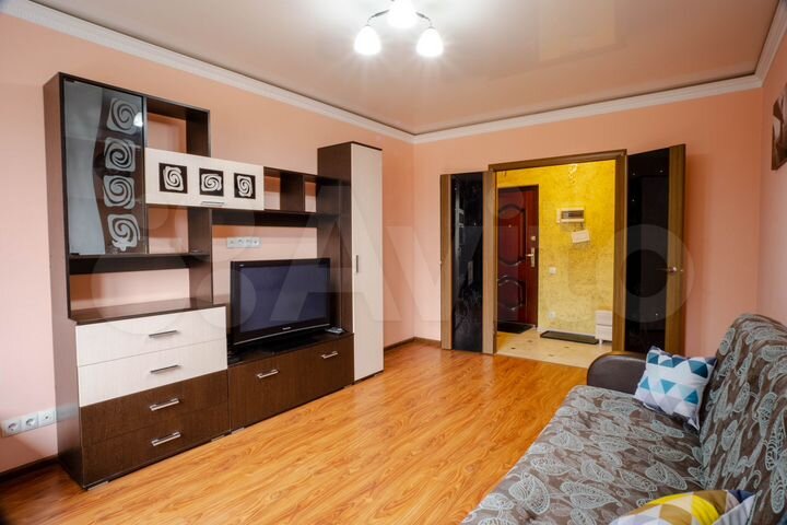 2-к. квартира, 52 м², 4/9 эт.