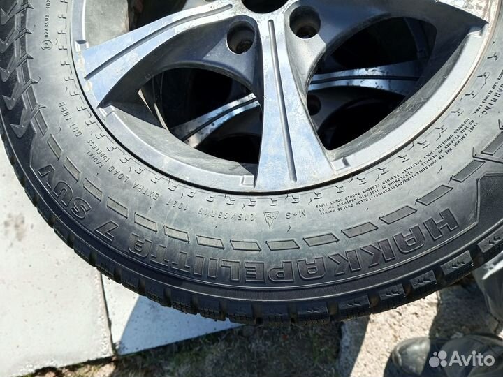 Nokian Tyres Hakkapeliitta 7 215/65 R16