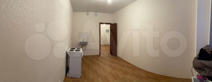 2-к. квартира, 57 м², 2/6 эт.