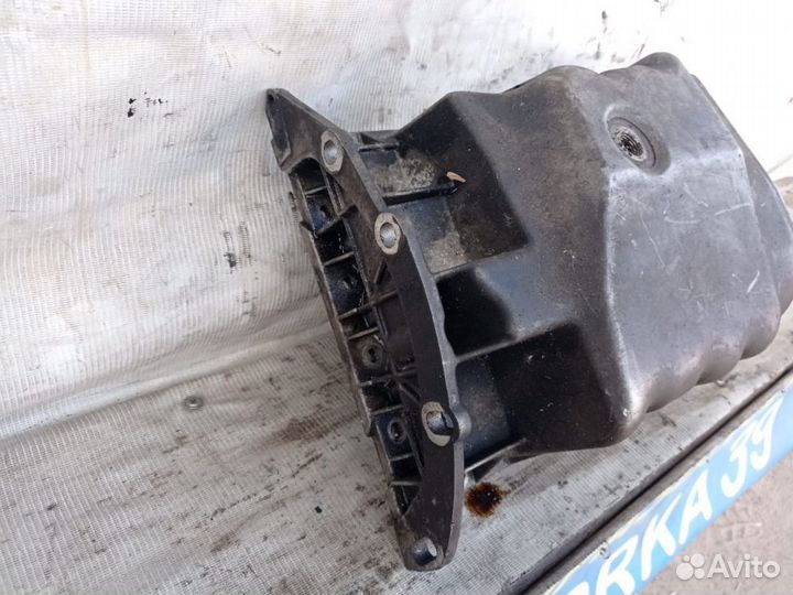 Renault Laguna 1 масляный поддон двигателя 1.8