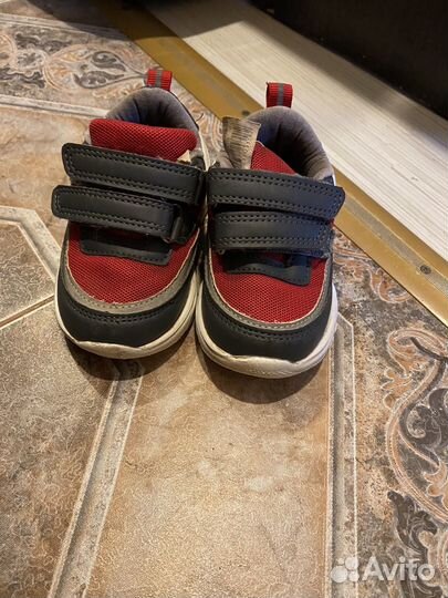 Кроссовки для мальчика