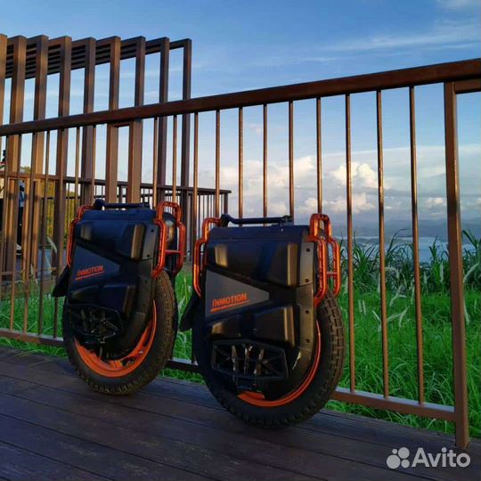 Моноколесо Inmotion V13 Challenger 3024 wh 126V