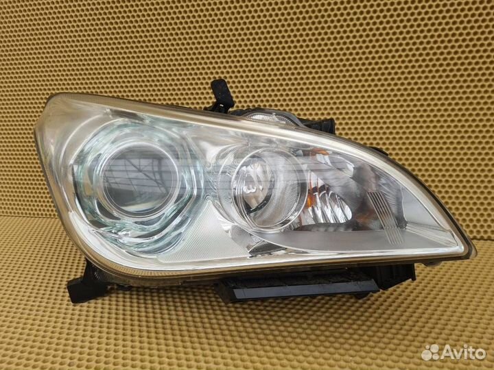 Фара передняя правая Infiniti M25 M37 Y51