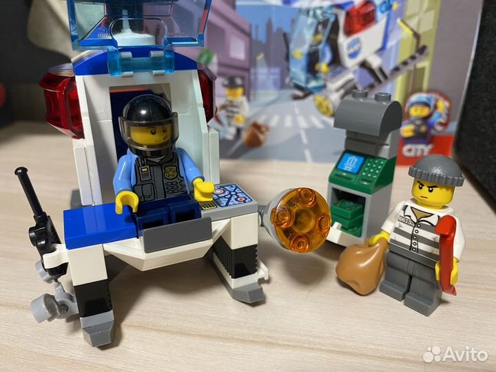 Lego Juniors 10720 Погоня на полицейском вертолете