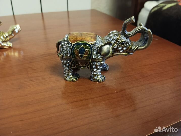 Шкатулка для украшений