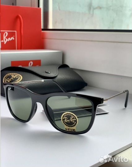 Очки ray ban hightatreet зеленые