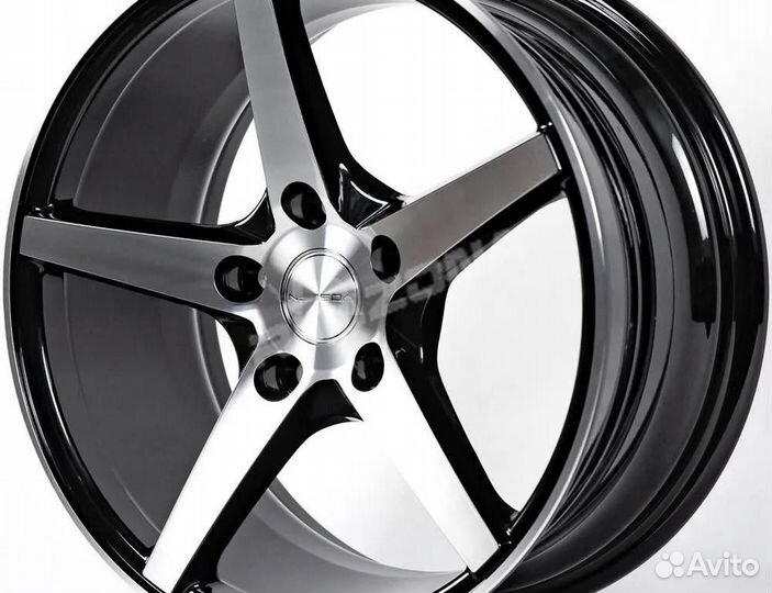 Литой диск в стиле vossen R16 5x114.3. Стильный бр