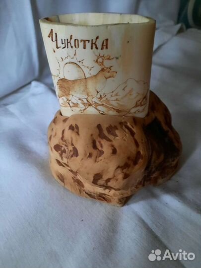 Подставка под карандаши и ручки из косьи мамонта