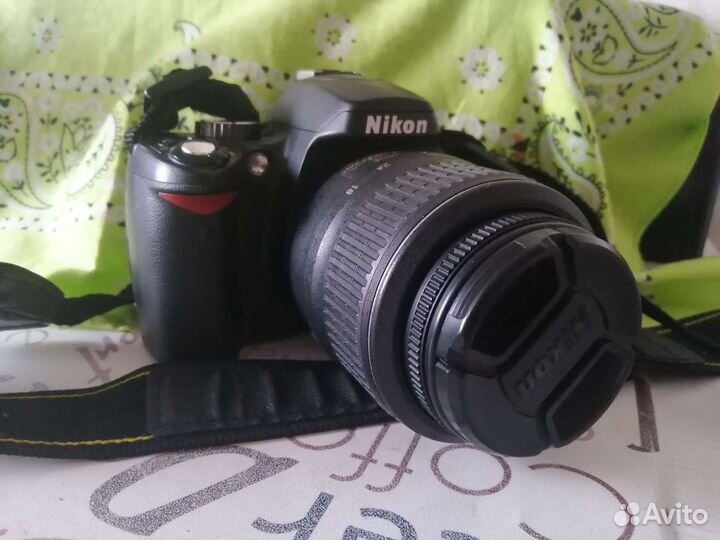 Зеркальный фотоаппарат nicon d60