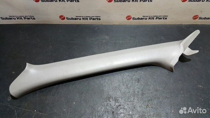 Накладка стойки салона передняя левая Subaru