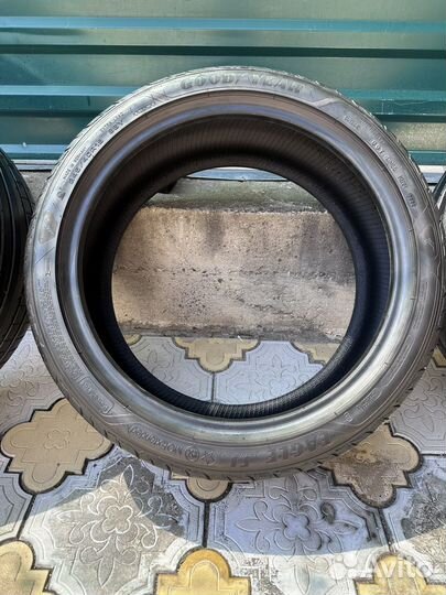 Goodyear Eagle F1 Asymmetric 3 245/40 R19 и 275/35 R19