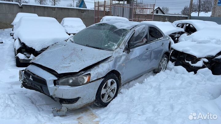 Дверь mitsubishi лансер 10