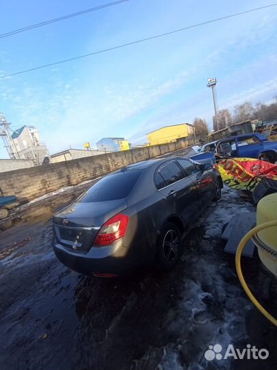 В разборе Джили Эмгранд/Geely Emgrand