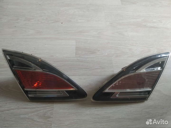 Фонари задние в крышку багажника mazda 6