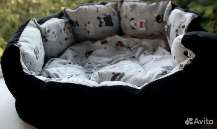 Лежанка для собак кошек двусторонняя