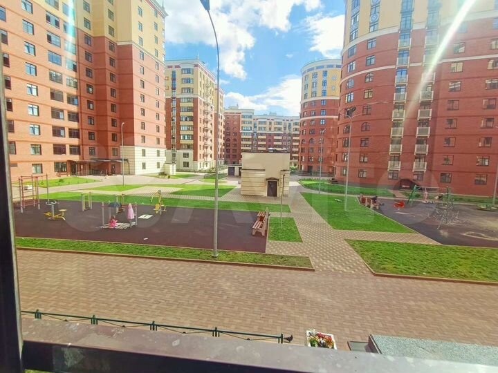 2-к. квартира, 52,4 м², 2/13 эт.