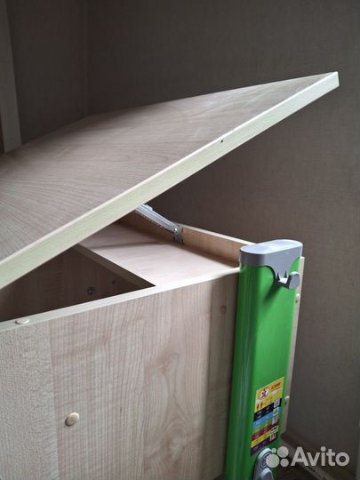 Письменный стол для школьника бу