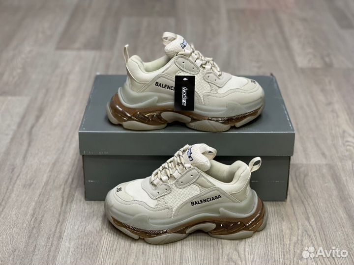 Кроссовки Balenciaga Triple-S Clear Sole Beige