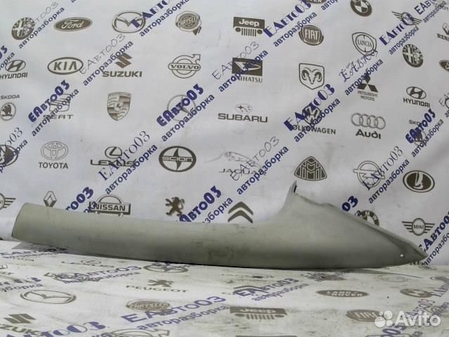 Обшивка стойки правая Ford Focus II 2005-2008