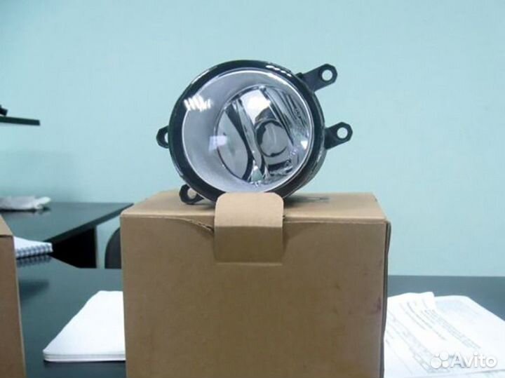 Противотуманная Птф фара правая Тойота Рав 4 05-13