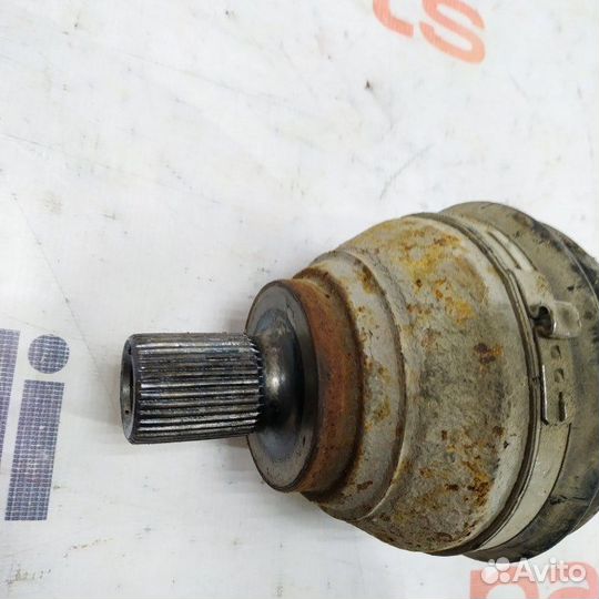 Привод передний правый Volkswagen Tiguan 2 2019